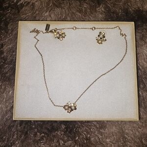 Elegant Coach Gold Tone Floral Jewelry Set